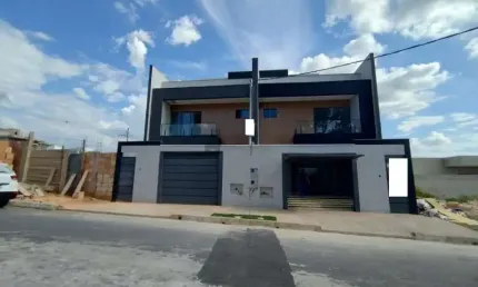 LINDA CASA GEMINADA EM A“TIMA LOCALIZAA‡AƒO DO BAIRRO GUARUJA MANSA•ES EM BETIM.