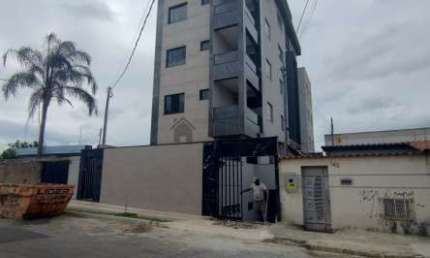EXCELENTE COBERTURA EM PREDIO INDIVIDUAL NA MELHOR  LOCALIZAA‡AƒO NO BAIRRO NOVO ELDORADO EM BETIM.