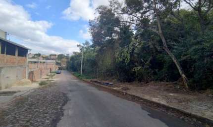 EXCELENTE LOTE DE 360 METROS NO BUGANVILLE EM CONTAGEM