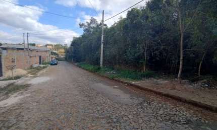 EXCELENTE LOTE DE 360 METROS NO BUGANVILLE EM CONTAGEM