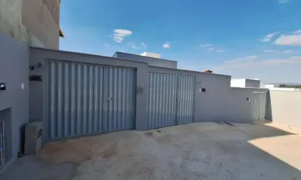 EXCELENTE CASA GEMINAD EM A“TIMA LOCALIZAA‡AƒO DO BAIRRO VILA VERDE EM BETIM