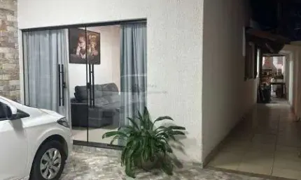 EXCELENTE CASA EM LOTE DE 360 METROS NA MELHOR LOCALIZAA‡AƒO DO BAIRRO VILA DAS FLORES EM BETIM