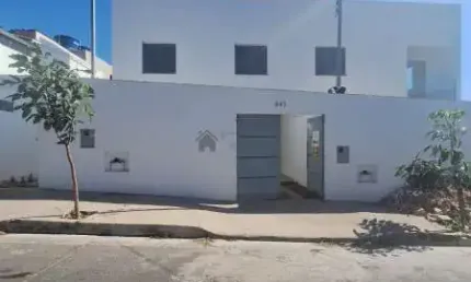 LINDA CASA GEMINADA TRIPLEX NA MELHOR LOCALIZAA‡AƒO DO BAIRRO VILA CRISTINA EM BETIM