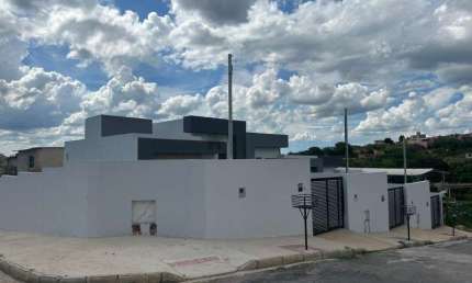 Casa com 2 quartos à venda na Rua Trašs Pontas, Pedra Branca, São Joaquim de Bicas