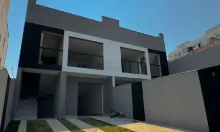 Casa com 3 quartos à venda na Avenida Campina Grande, Parque Xangri-Lá, Contagem