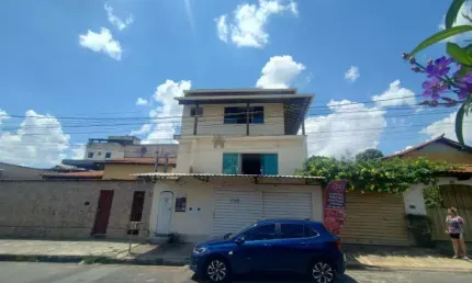 Casa com 3 quartos à venda na Rua Osvaldo Cruz, Pedra Azul, Contagem