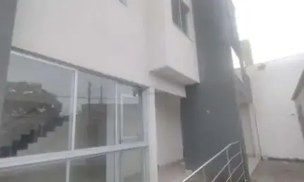 OTIMA CASA GEMINADA EM ESQUINA NO SAO GONA‡ALO EM CONTAGEM