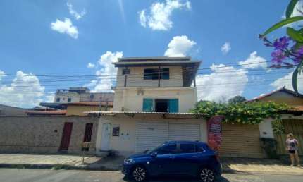 Linda casa para locaA§A£o com acabamento do luxo no Pedra Azul em Contagem