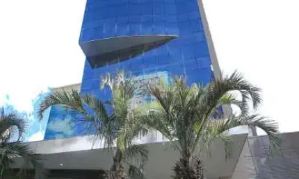Linda area privativa 04 quartos com suate no vila da serra em nova lima