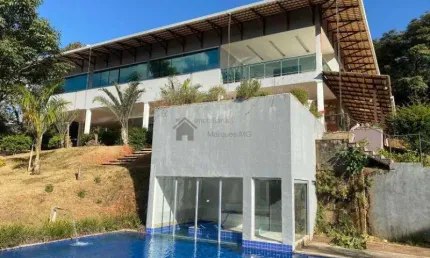 Excelente casa de auto luxo no condominio nossa fazenda