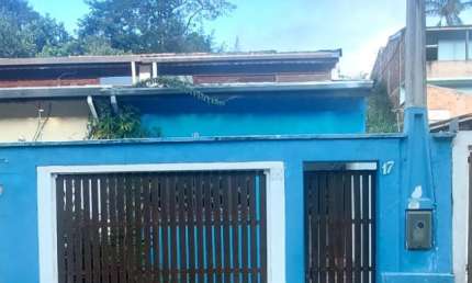 Linda casa à venda no bairro Cidade Jardim, em Mogi das Cruzes/SP.