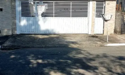 Casa com 3 quartos à venda no Jardim das Flores, Suzano 