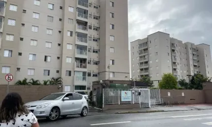 Apartamento mobiliado com suíte e sacada – centro de suzano – 5 minutos do shopping