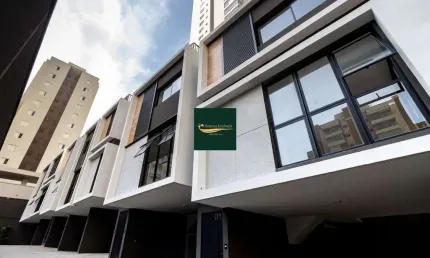 Casa em Condomínio na Vila Mariana! 400m do Metro Vila Mariana!