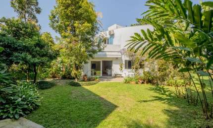 Atraente casa tipo para venda com 4 quartos, sendo 2 suítes, 295m²