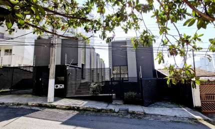 Casa no condomínio Condomínio Cuber Real Parque para venda com 2 quartos, sendo 1 suíte, 126m²