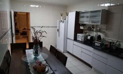 VENDO LINDO SOBRADO NO BAIRRO CAMPO GRANDE! (ZONA SUL-SP)