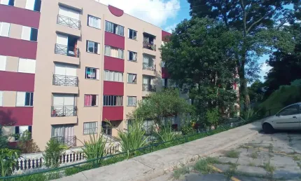 Vendo lindo apartamento de 02 dormitórios no condomínio parque passaros!