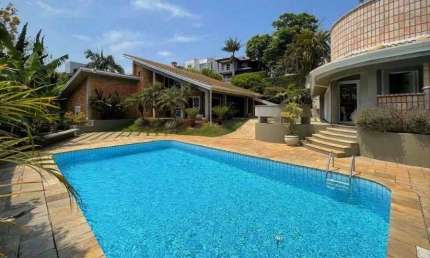 Sobrado com 3 dormitórios à venda, 314 m² por R$ 3.400.000,00 - Granja Viana - Cotia/SP