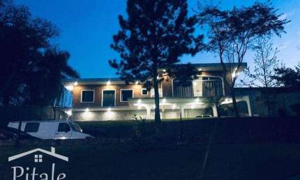 Casa Alto Padrão com 3 dormitórios à venda, 300 m² por R$ 910.000 - Morro Grande - Cotia/SP