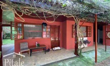 Casa com 3 dormitórios à venda, 285 m² por R$ 1.270.000,00 - Chácara Vale do Rio Cotia - Carapicuíba/SP