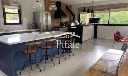 Sobrado com 3 dormitórios à venda, 427 m² por R$ 1.600.000,00 - Terras do Madeira - Carapicuíba/SP