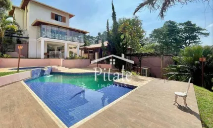 Sobrado com 3 dormitórios à venda, 357 m² por R$ 2.200.000,00 - Chácara das Paineiras - Carapicuíba/SP