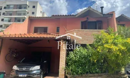 Casa com 3 dormitórios à venda, 231 m² por R$ 901.000,00 - Granja Viana - Cotia/SP