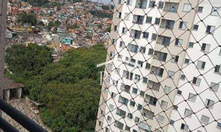 Apartamento com 2 dormitórios à venda, 50 m² por R$ 265.000 - Vila Mercês - Carapicuíba/SP