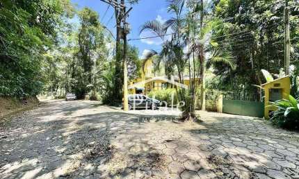 Sobrado com 3 dormitórios, 485 m² - venda por R$ 2.000.000 ou aluguel por R$ 7.999/mês - Chácara Agrindus - Taboão da Serra/SP