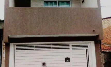Sobrado com 3 dormitórios à venda, 100 m² por R$ 329.000 - São Pedro - Osasco/SP
