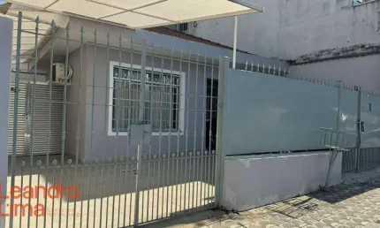 Casa com 3 dormitórios à venda, 160 m² por R$ 850.000,00 - Vila Augusta - Guarulhos/SP