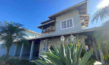 Casa com 5 dormitórios à venda, 348 m² por R$ 5.000.000,00 - Praia dos Amores - Balneário Camboriú/SC