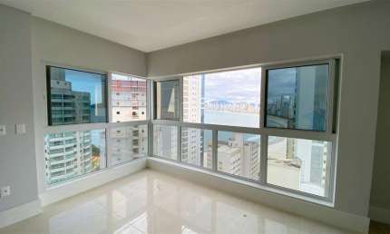 Apartamento com 3 dormitórios à venda sendo 3 suítes, 133.52 m² por - R$ 3.750.000,00 - Pioneiros - Bal. Camboriú/SC