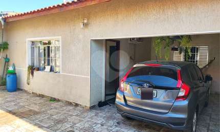Casa com 4 quartos à venda em Jardim Amanda Ii - SP