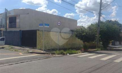 Terreno à venda ou para locação em Loteamento Remanso Campineiro - SP
