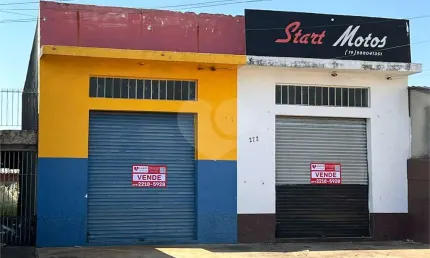 Salão Comercial à venda ou para locação em Parque Do Horto - SP