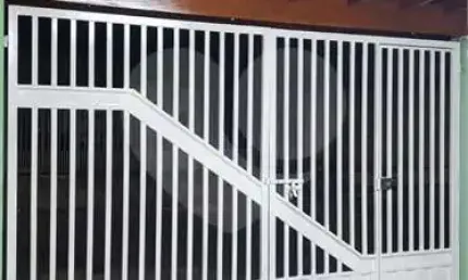Casa térrea com 2 quartos à venda em parque orestes ôngaro - sp