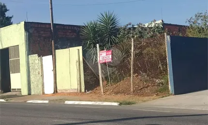 Terreno à venda na Avenida São Francisco de Assis, Vila Real, Hortolândia