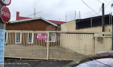Casa com 3 quartos à venda em Jardim Paulicéia - SP