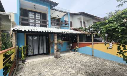 Sobrado PÉ NA AREIA para Venda no bairro BAMERINDUS,  localizado na cidade de Itapoá/SC.