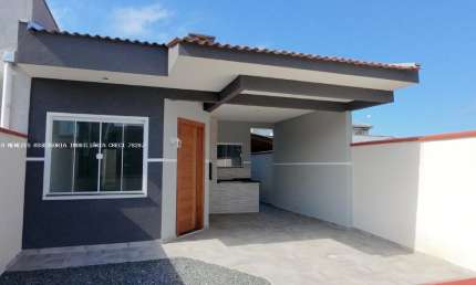 Casa NOVA 3 QUARTOS para Venda no bairro ITAPEMA DO NORTE - CENTRO, localizado na cidade de Itapoá / SC.