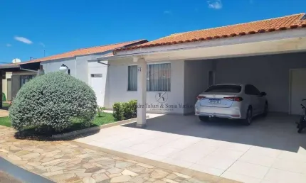 Casa com 3 dormitórios à venda, 170 m² por R$ 960.000,00 - Bandeirantes - Londrina/PR