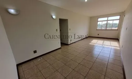 Apartamento com 3 dormitórios à venda por R$ 270.000,00 e para alugar por R$2.234,00 - Centro, Jaú/SP