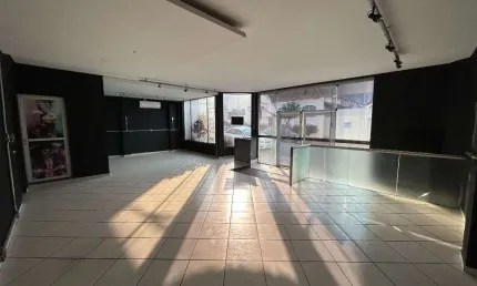 Salão para alugar, 180 m² por R$ 3.150,00/mês - Centro - Jaú/SP