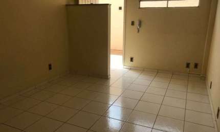 Kitnet para alugar por R$800,00/mês - Centro - Jaú/SP
