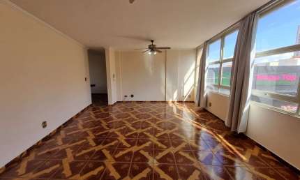 Apartamento com 3 dormitórios à venda por R$375.000 e locação por R$3.517,13 - Centro, Jaú, SP