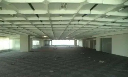 Andar corporativo com quase 3 mil m² para venda ou locação no centro empresarial