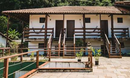 Oportunidade única: Pousada à venda em Paraty-RJ, bairro Pontal, com 13 quartos, 13 suítes e 1.378,00 m² de área!