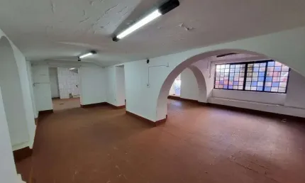 Salão para alugar, 150 m² por R$ 2.162,49/mês - Centro - Jaú/SP